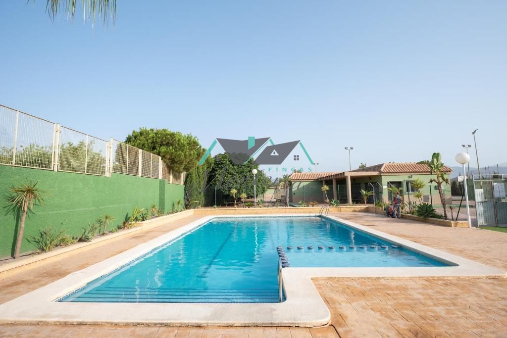 Piso en Calle Vázquez Montalbán, Águilas, Murcia de 190 m2