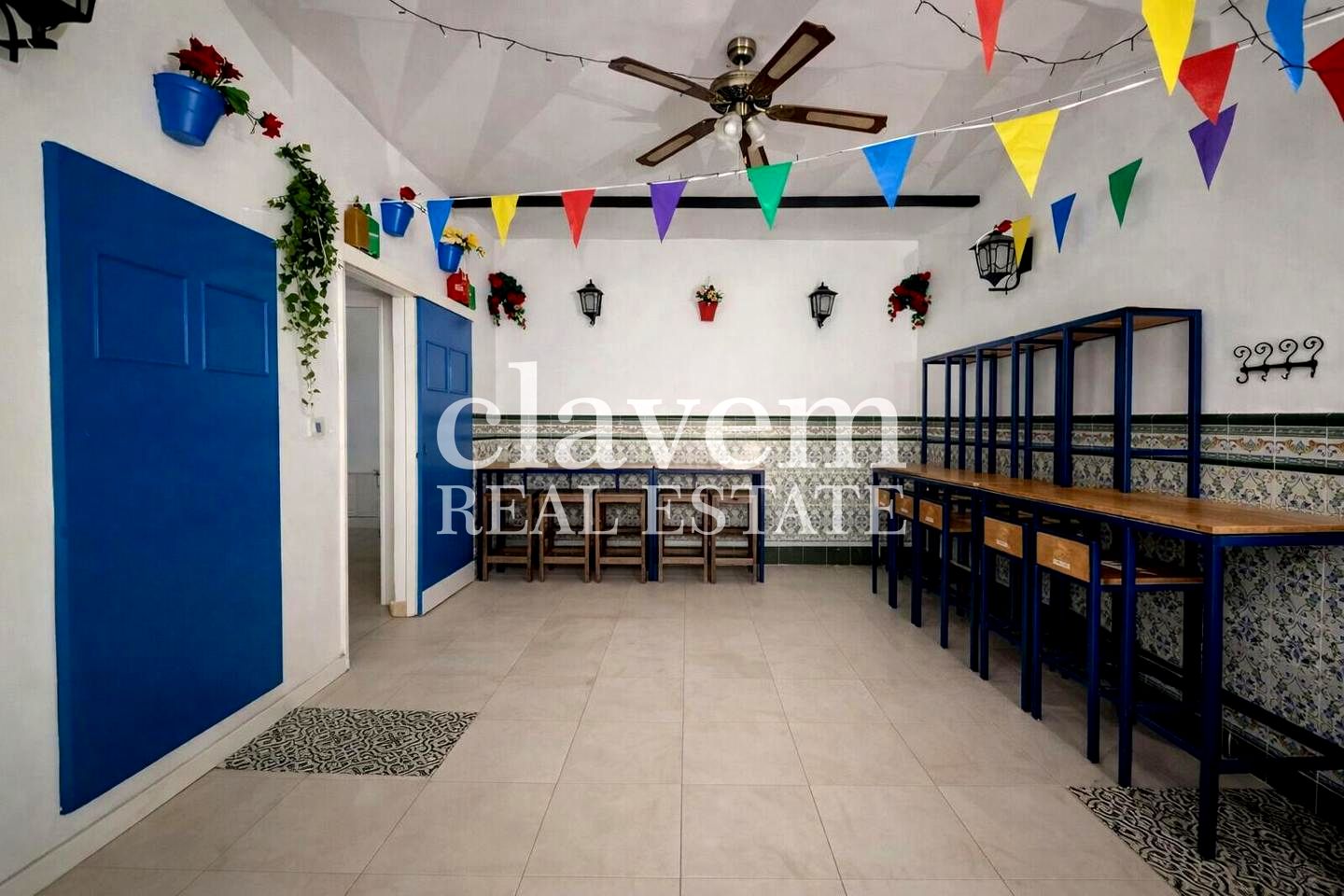 Local en Passeig Maragall, Barcelona, Barcelona de 99 m2