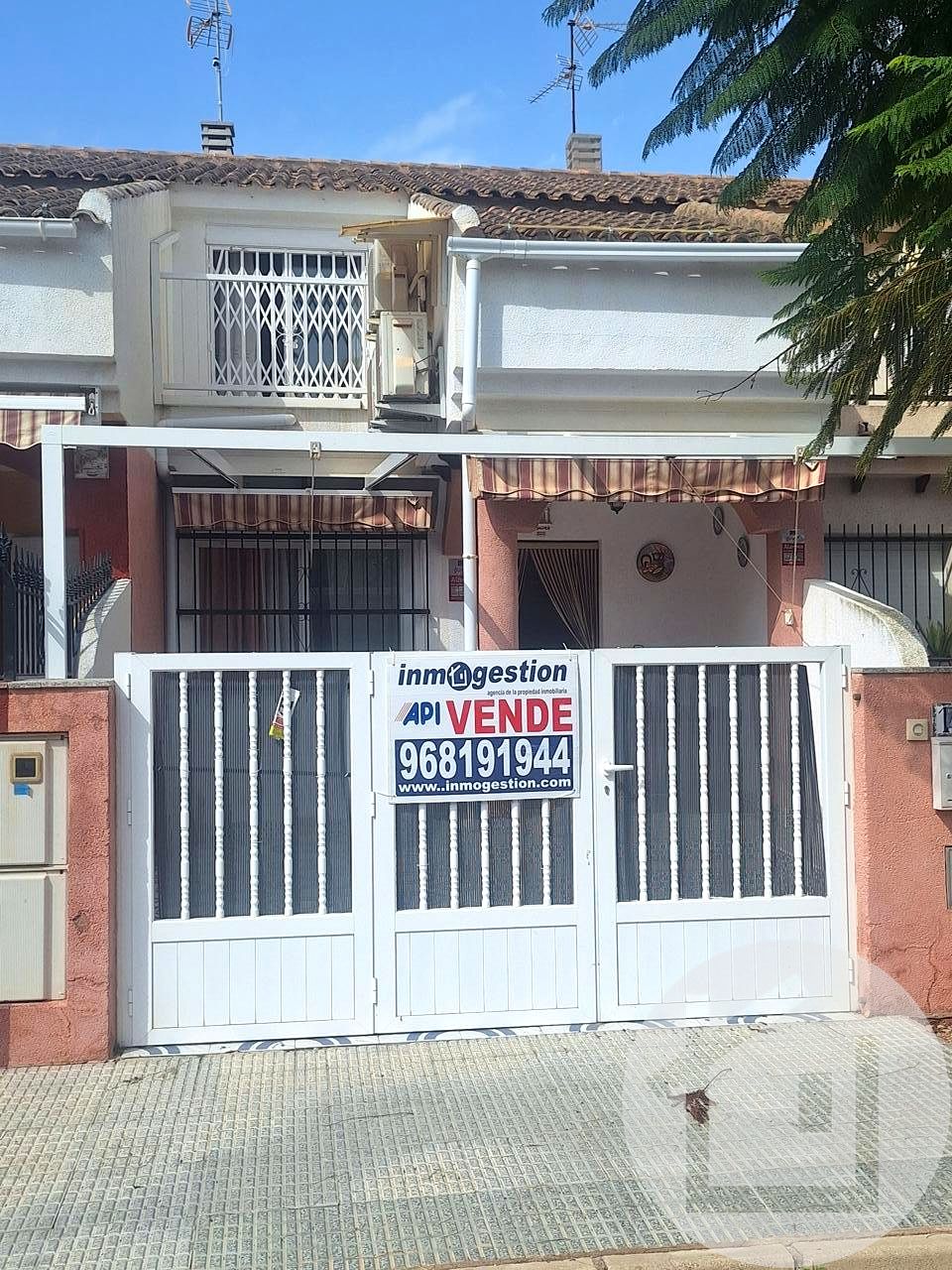 Piso en Calle Galaxia, Los Alcázares, Murcia de 67 m2