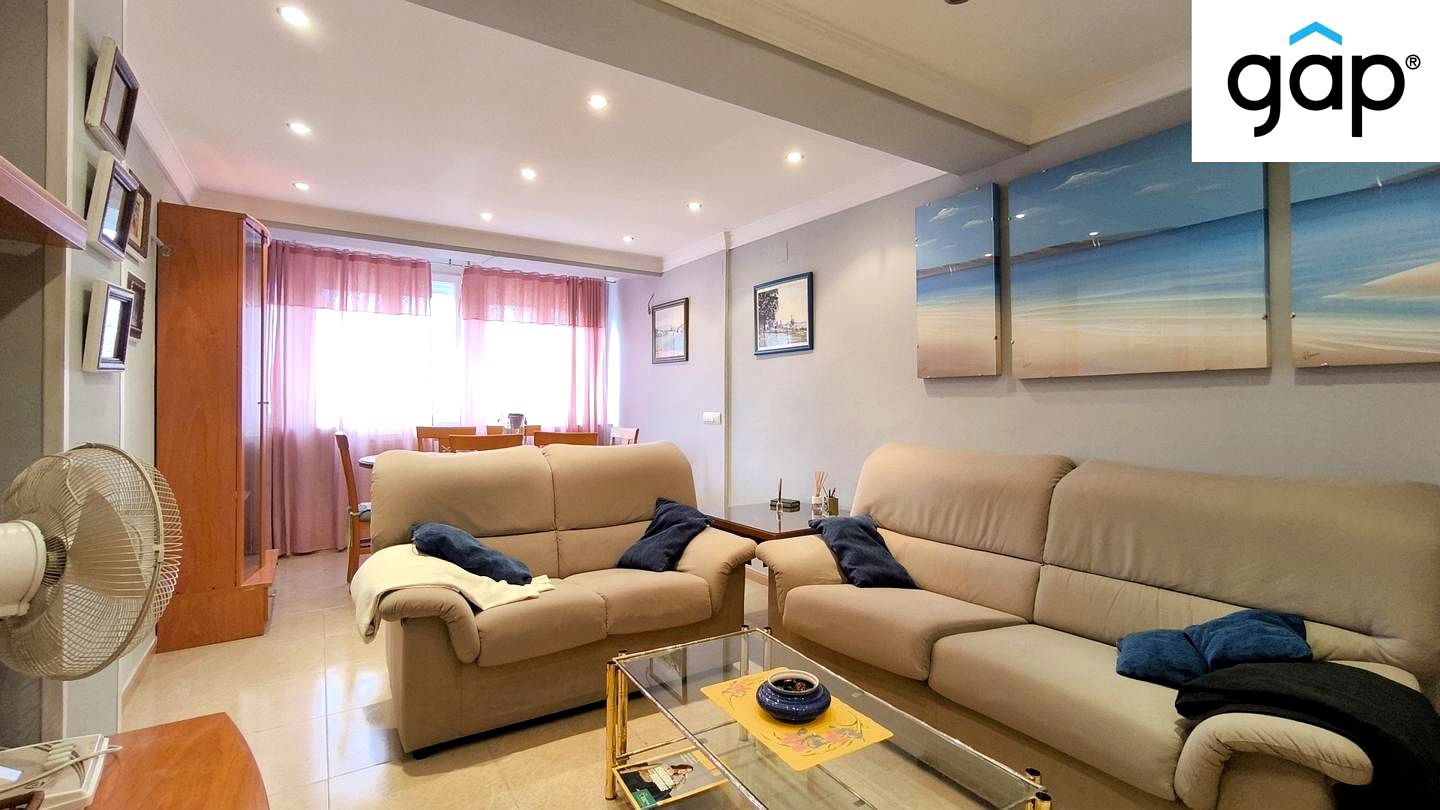 Piso en Calle Cervantes, Cuenca, Cuenca de 73 m2