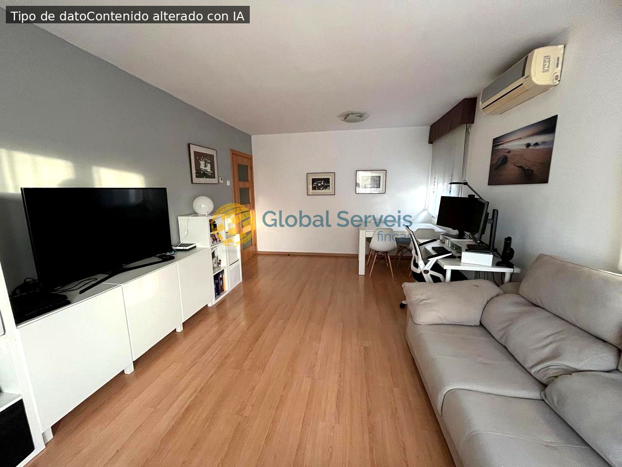 Flat in Carrer Pere Valles, Abrera, Barcelona of 85 m2