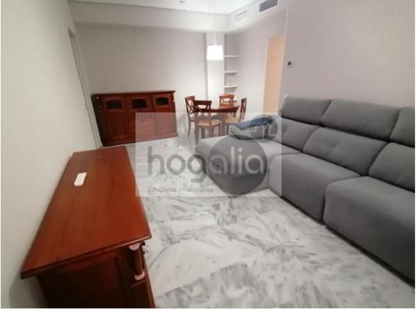 Flat in SEVILLA ESTE-AVDA. DE LAS CIENCIAS, Sevilla, Sevilla of 110 m2