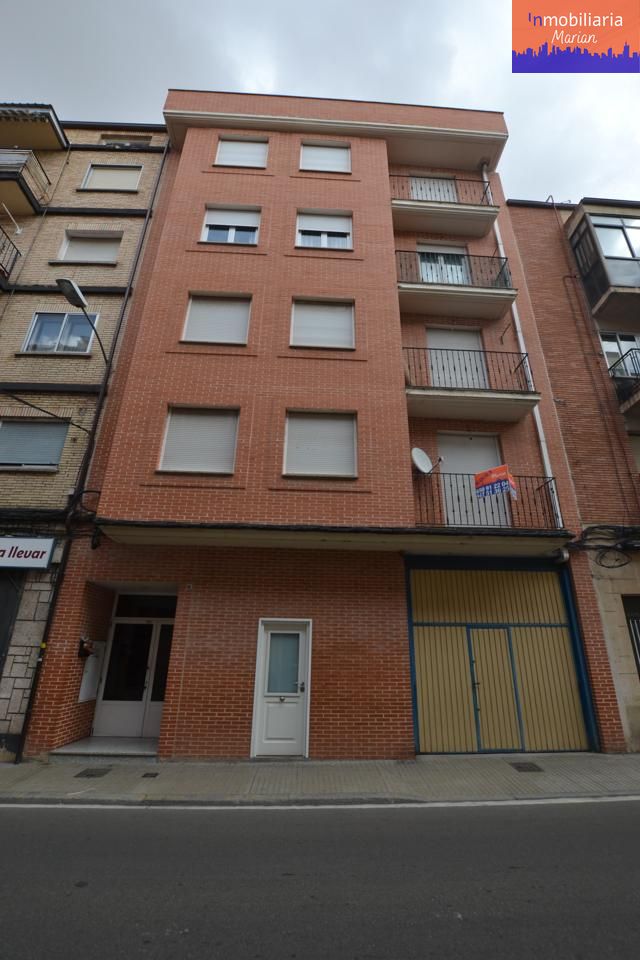 Piso en Aranda de Duero, Burgos de 74 m2