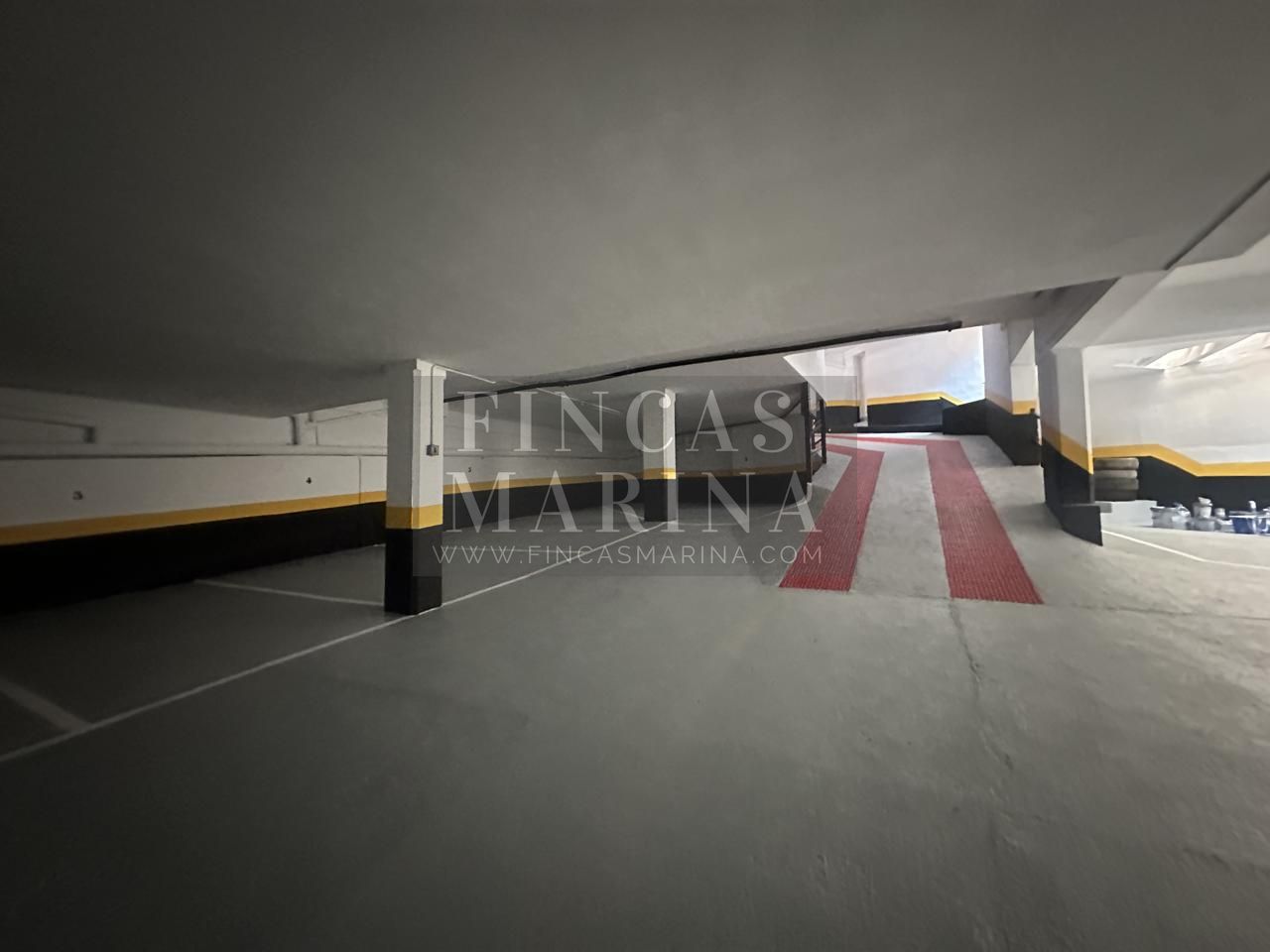 Plaza de parking en Carrer de les Colomeres, Gavà, Barcelona de 10 m2