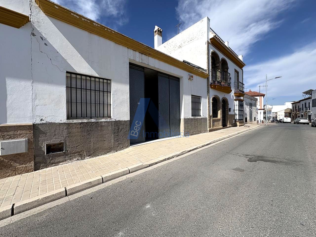 Shop in Calle Reino Unido, Lebrija, Sevilla of 140 m2