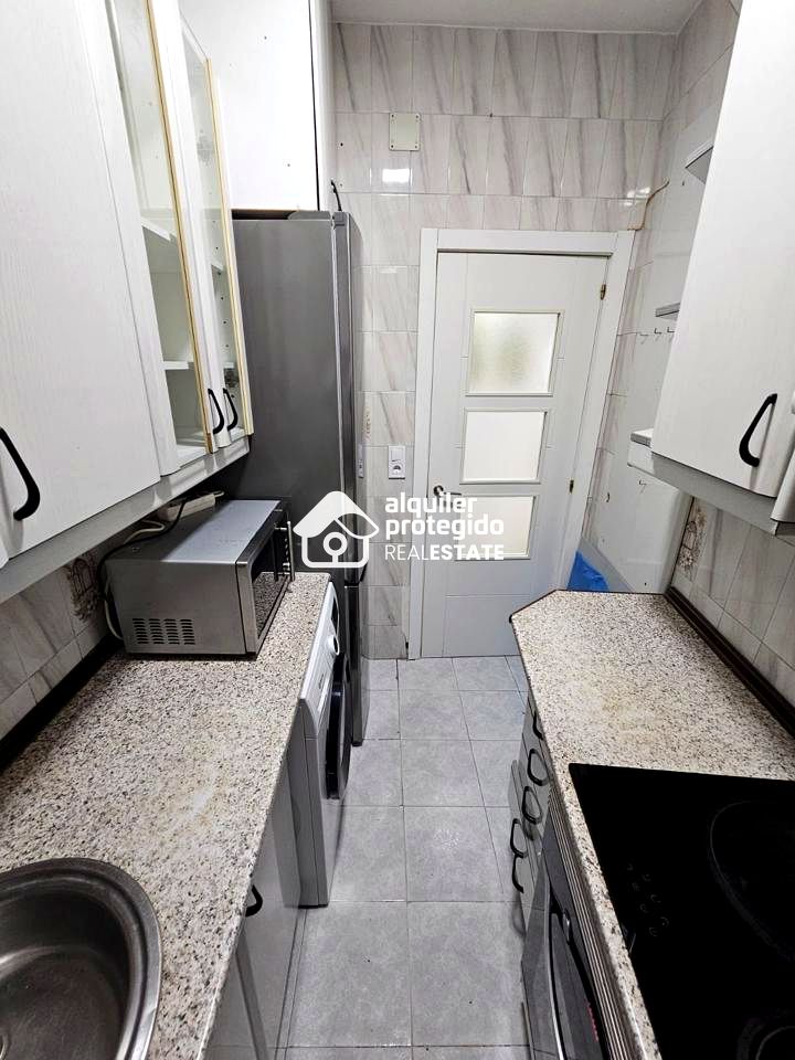 pisos en madrid · calle-de-luis-lopez-28053 189000€