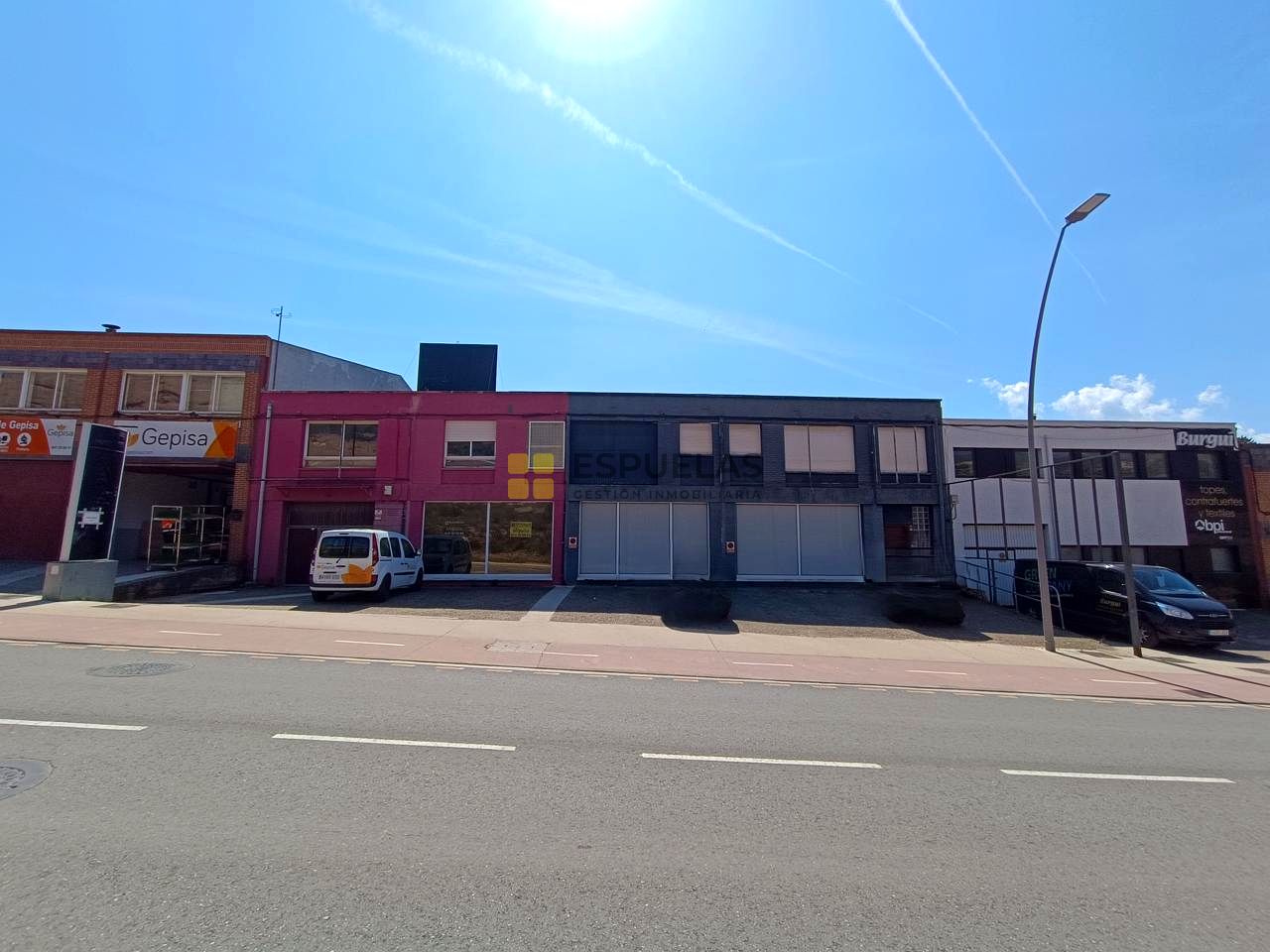 Nave industrial en Avenida Logroño 36, Arnedo, La Rioja de 790 m2