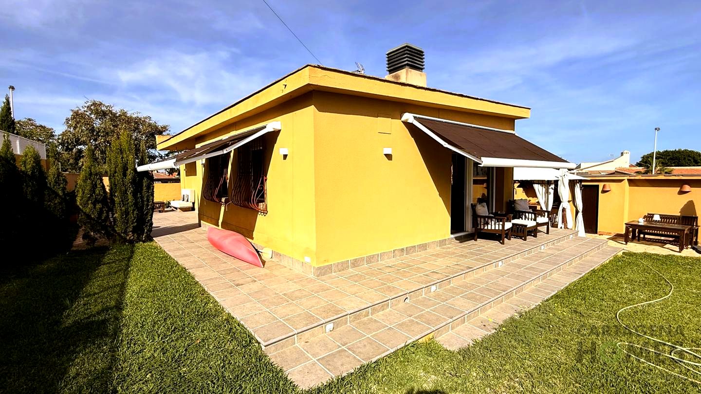 villas en cabo-de-palos · cala-flores 689000€