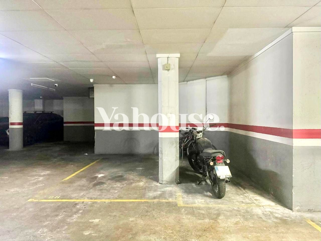 Plaza de parking en Carrer de València, Barcelona, Barcelona de 14 m2