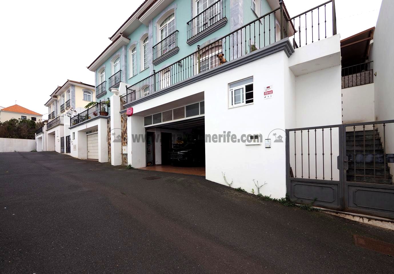 Villa in SANTA ÚRSULA, Santa Cruz de Tenerife of 210 m2