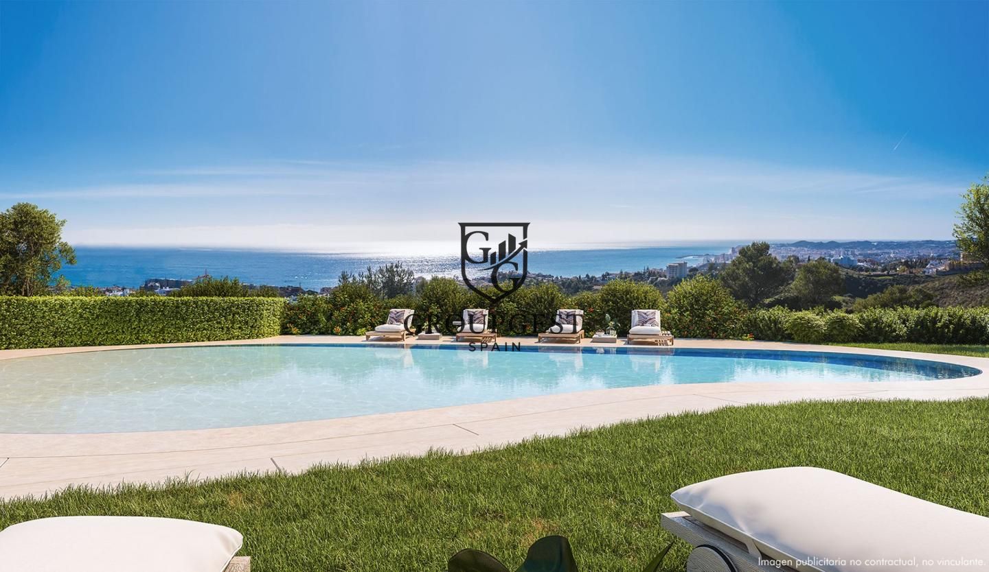 Piso en Avenida Fuengirola, Fuengirola, Málaga de 132 m2