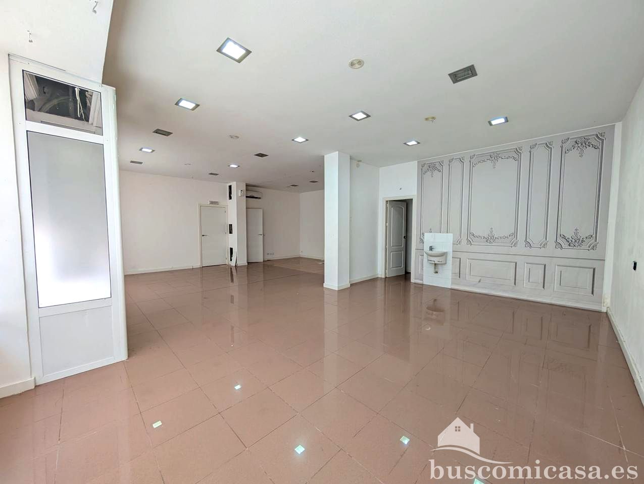 Local en Avenida San Sebastián, Linares, Jaén de 190 m2