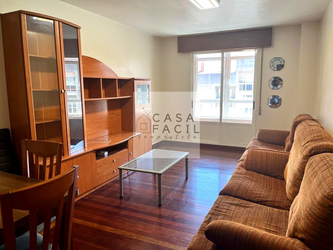 Piso en Avenida Rosalía de Castro, O Milladoiro, A Coruña de 110 m2