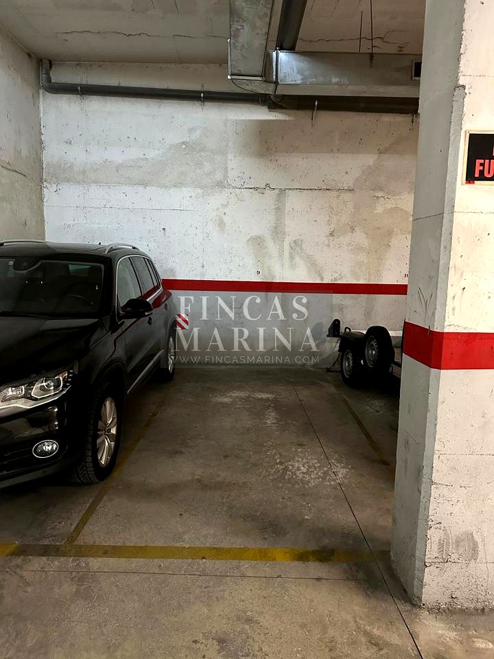 Plaza de parking en Carrer de la Mare de Déu de Montserrat, Gavà, Barcelona de 8 m2