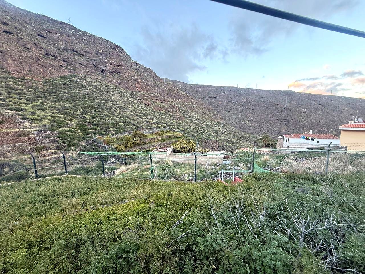 Land in Calle la Capitana, Candelaria, Santa Cruz de Tenerife of 467 m2