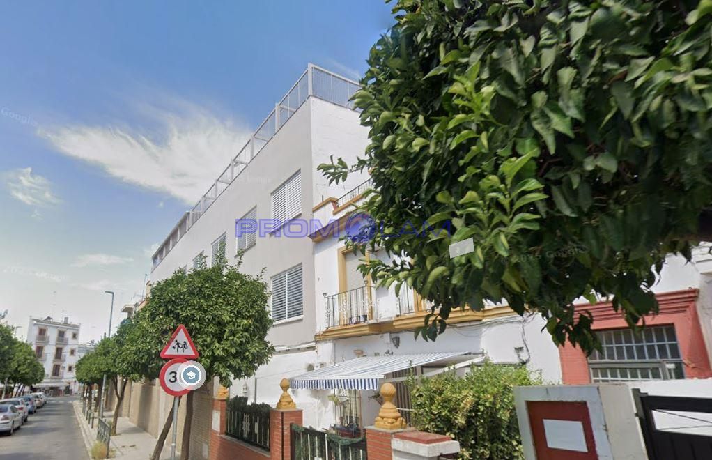 pisos en sevilla · calle-rojas-zorrilla-41007 290000€