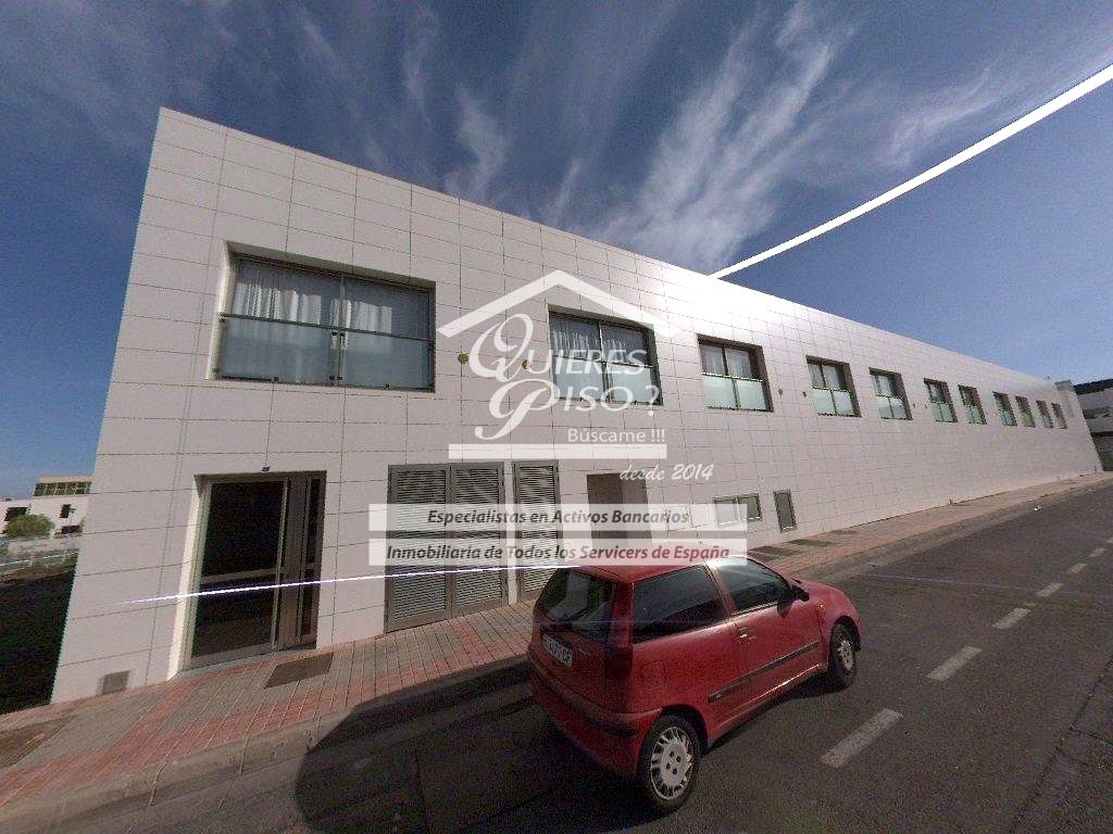 Piso en Calle Perojo, Vecindario, Las Palmas de 82 m2