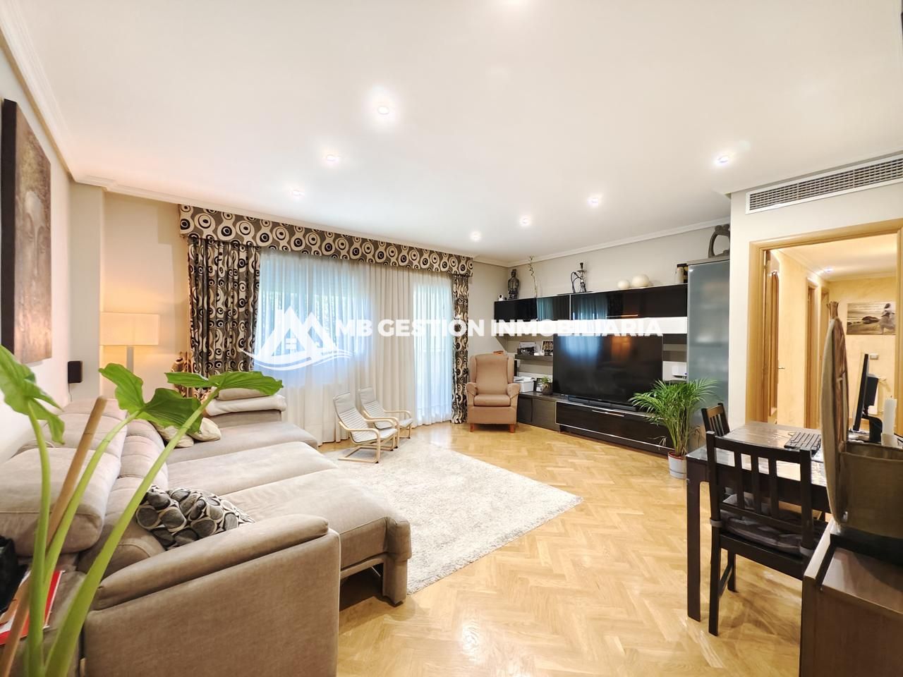 Piso en Islas, Humanes de Madrid, Madrid de 137 m2