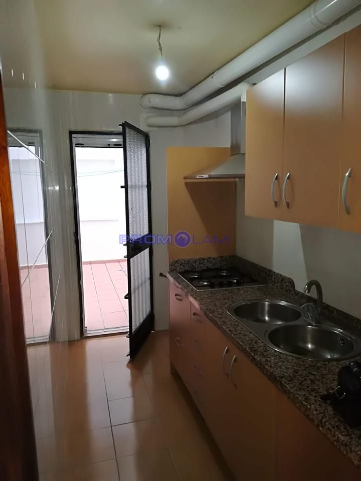 pisos en coria-del-rio · calle-hornos-41100 85000€