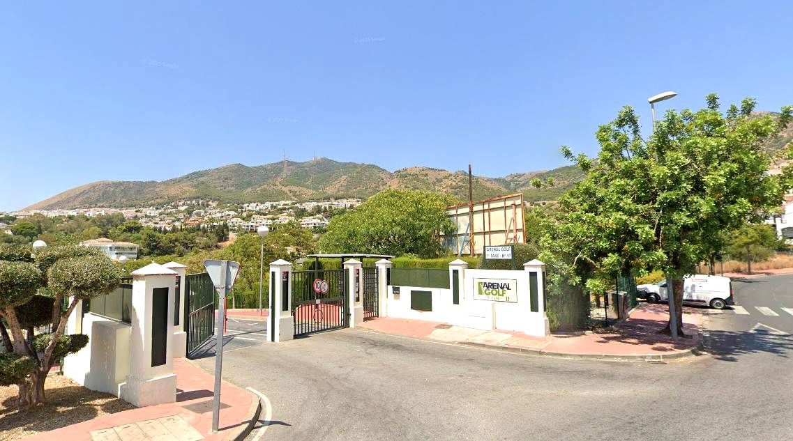 Plaza de parking en Avenida de los Argonautas, Benalmádena, Málaga de 28 m2