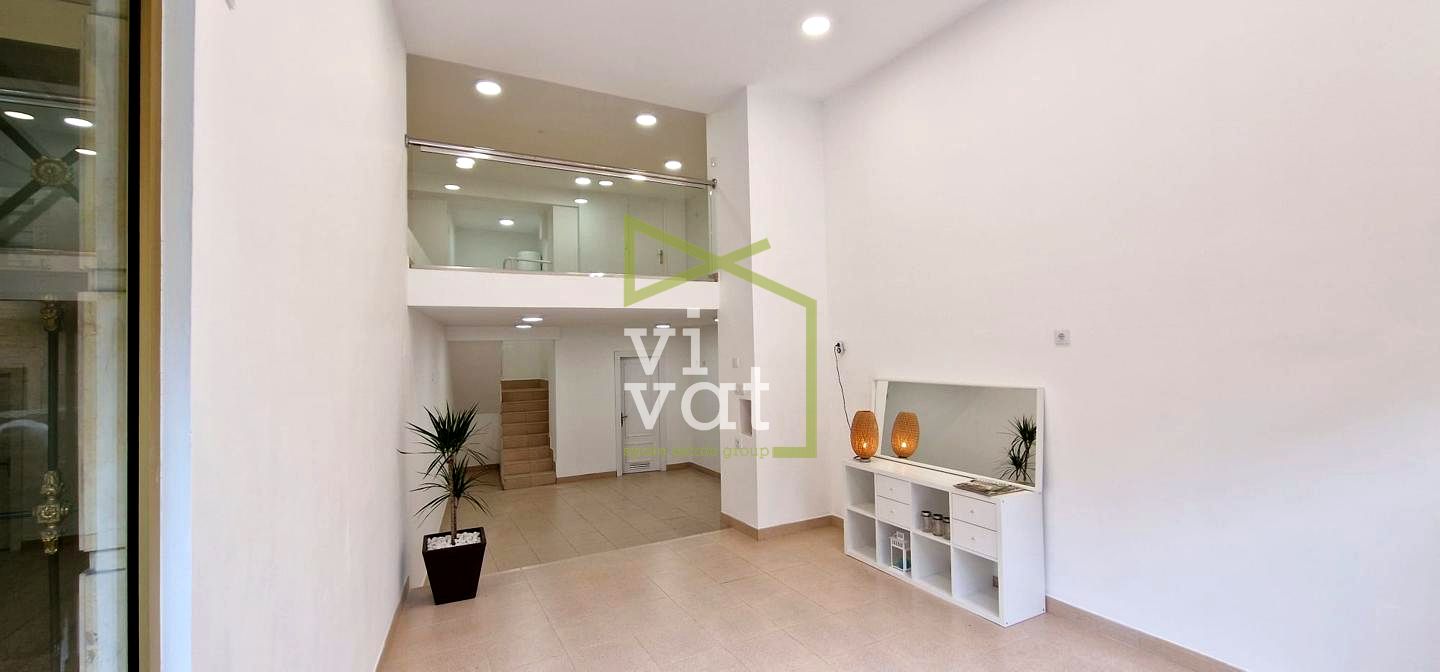 Local en Calle Jovellanos, Oviedo, Asturias de 90 m2