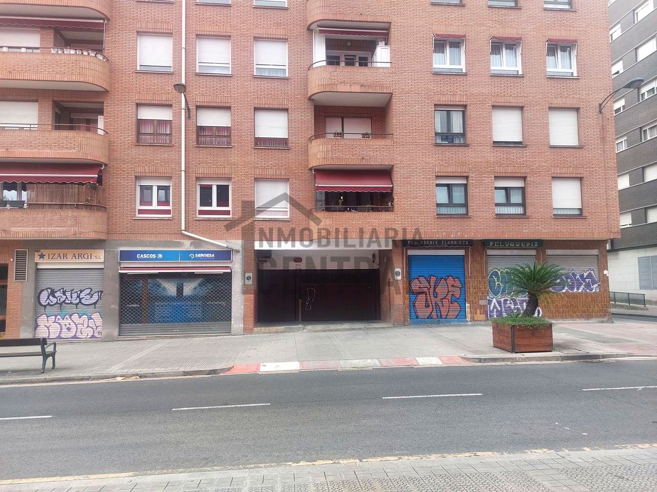 Plaza de parking en Agirre Lehendakariaren Etorbidea, Bilbao, Bizkaia de 11 m2