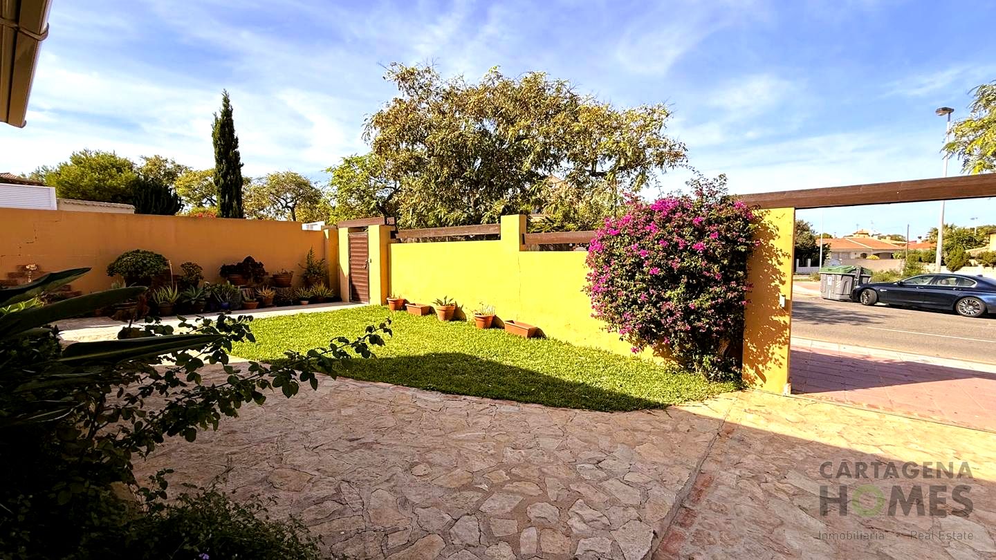 villas en cabo-de-palos · cala-flores 689000€