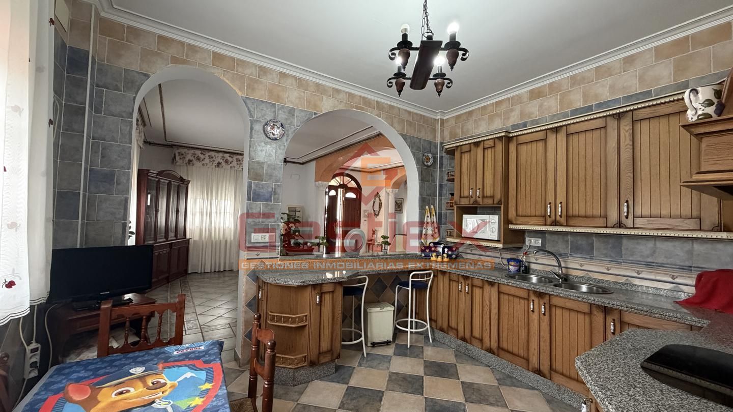 Casa / chalet en Almendralejo, Badajoz de 1100 m2