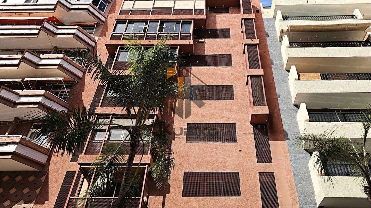 Piso en Calle del Castillo, Santa Cruz de Tenerife, Santa Cruz de Tenerife de 165 m2