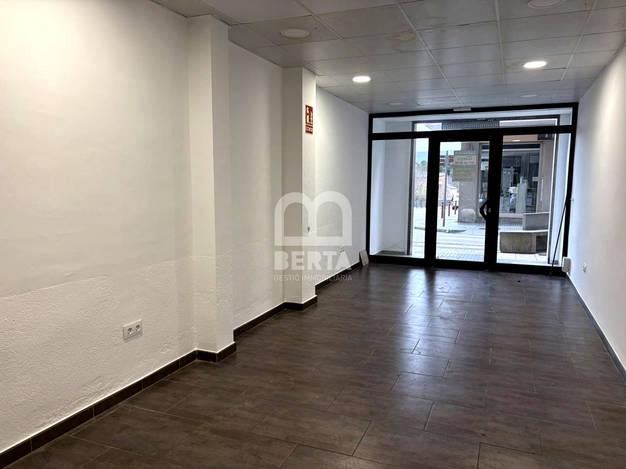 Local en Carrer Abat Llort, Valls, Tarragona de 48 m2