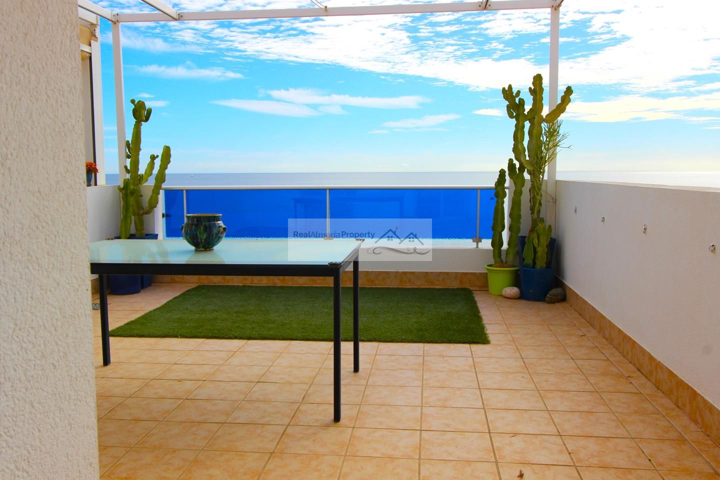 Piso en Avenida Faro Mesa Roldán, Carboneras, Almería de 160 m2