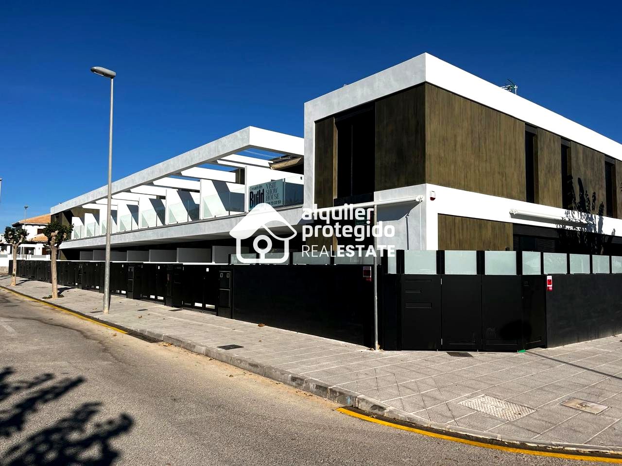 casas-adosadas en pilar-de-la-horadada · pilar-de-la-horadada 427900€