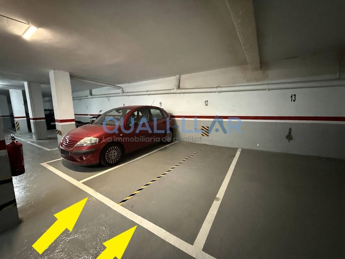 Plaza de parking en Carrer de Josep Ricart, Sant Feliu de Llobregat, Barcelona de 11 m2