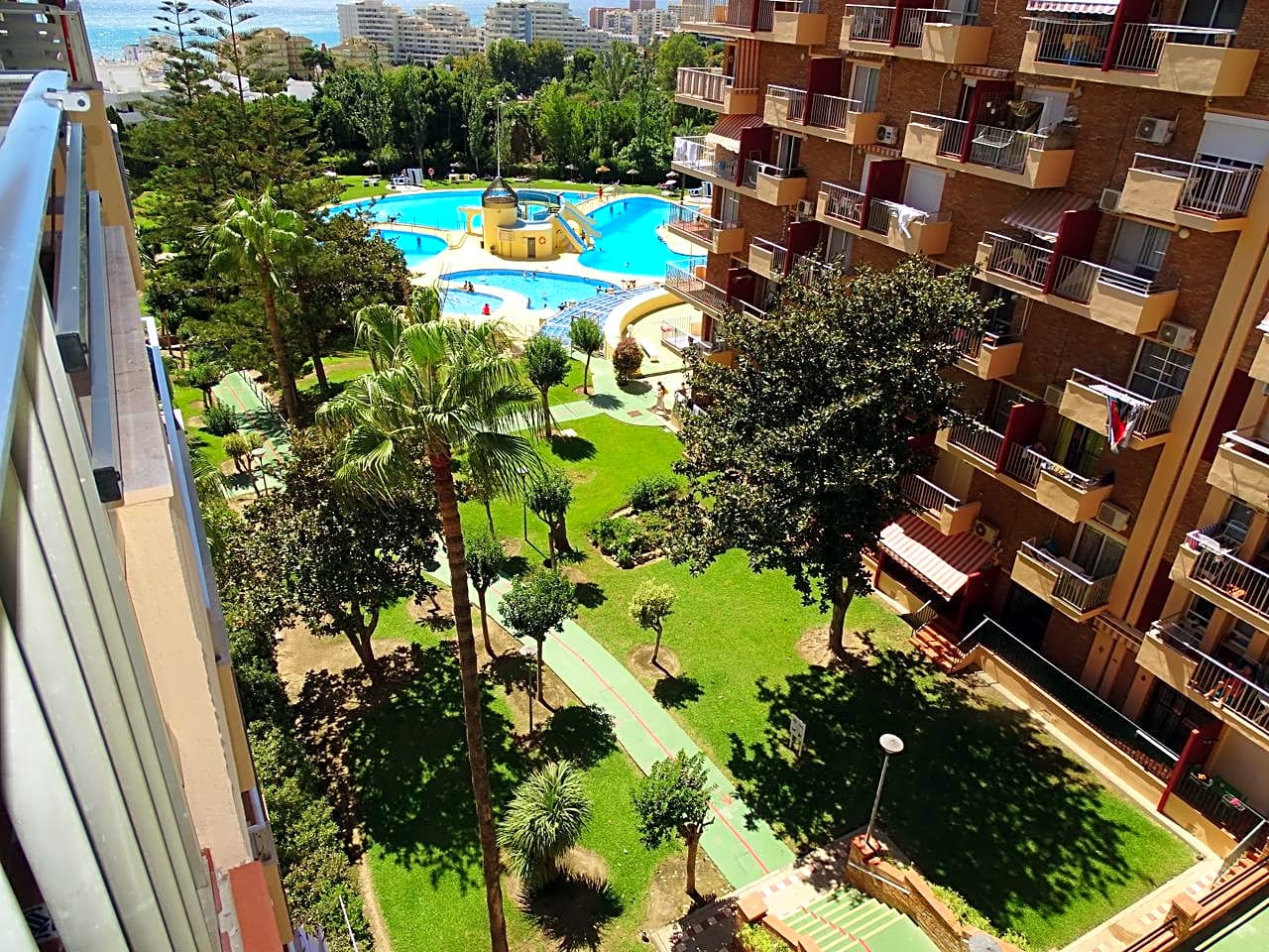 Ref: MKAMAR142. Piso en Benalmádena