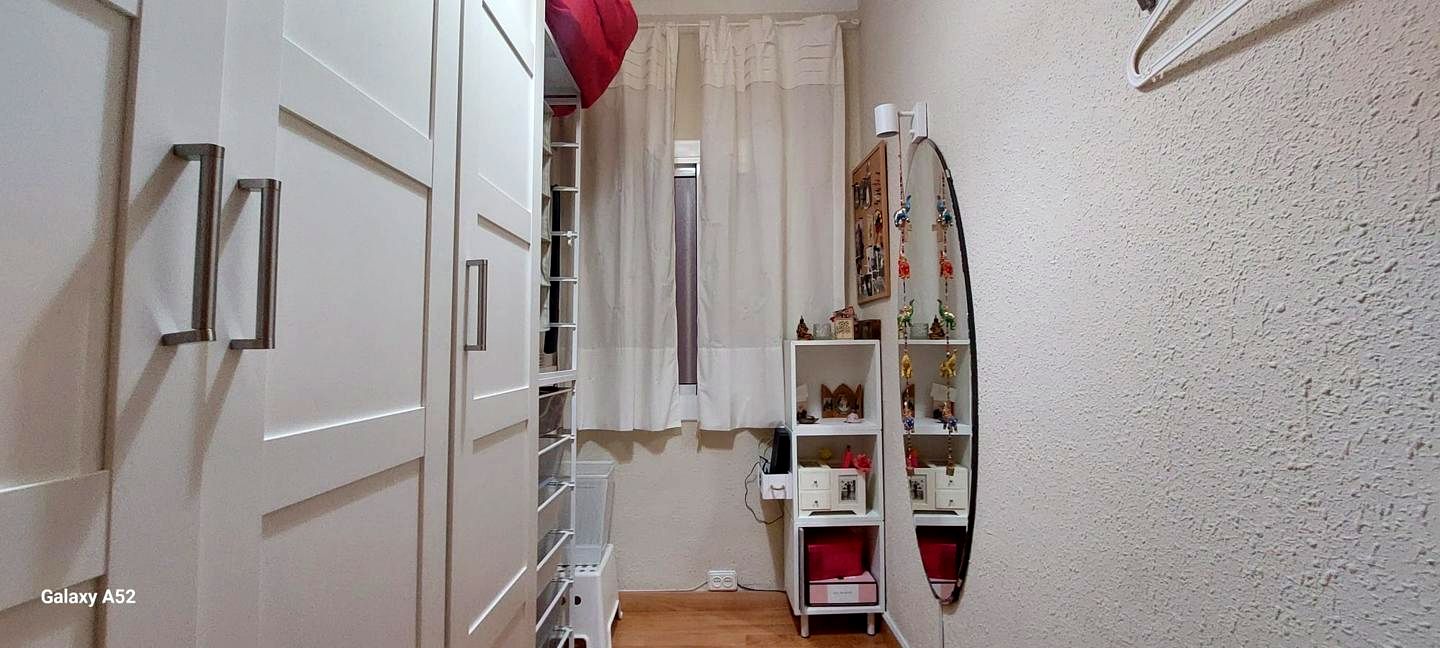 pisos en barcelona · carrer-d'escocia-08016 250000€