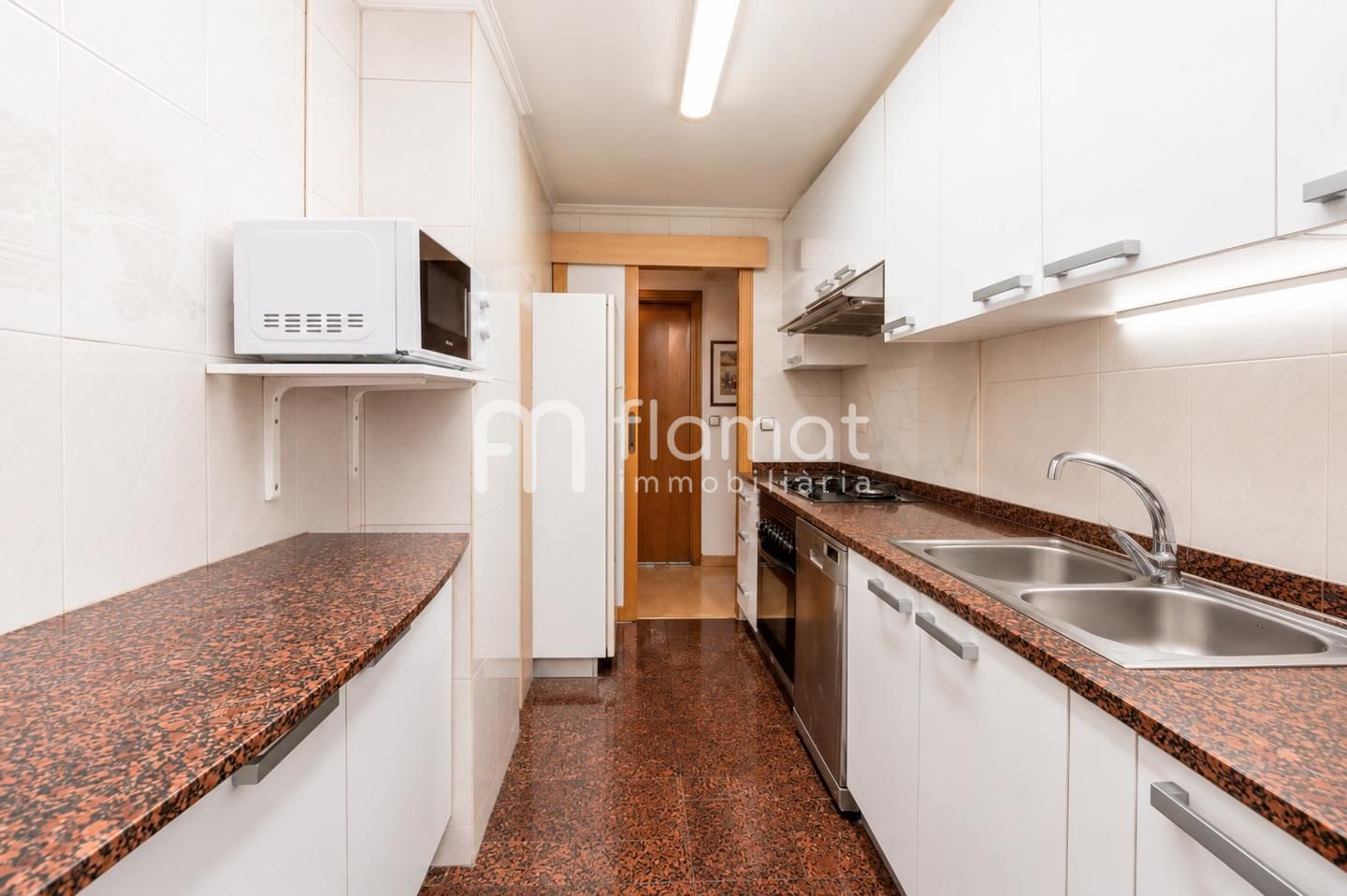 pisos en barcelona · avinguda-de-sant-ramon-nonat-08028 200000€
