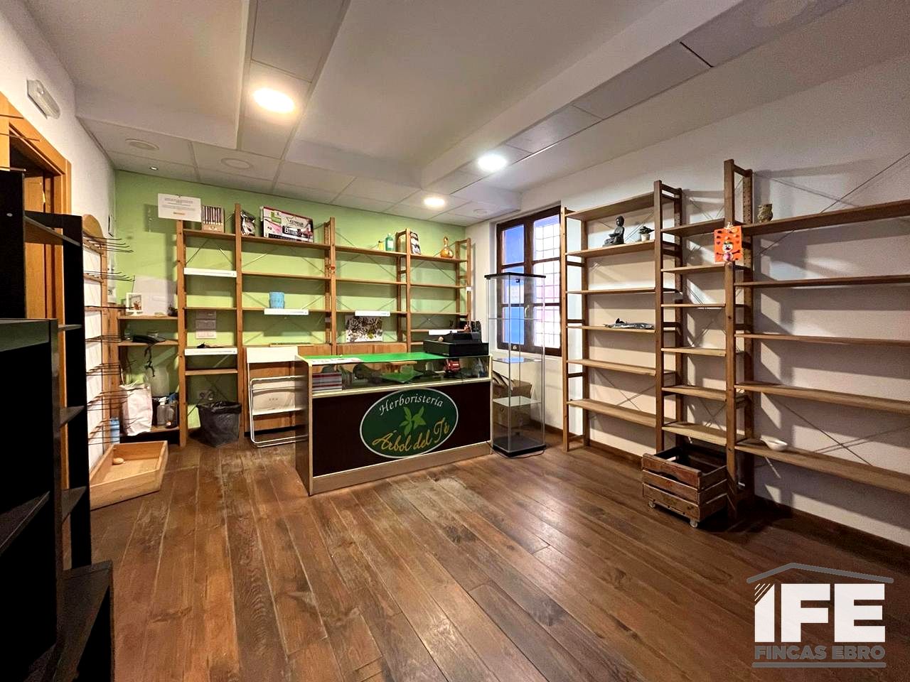 locales-comerciales en alagon · calle-san-antonio-50630 80000€