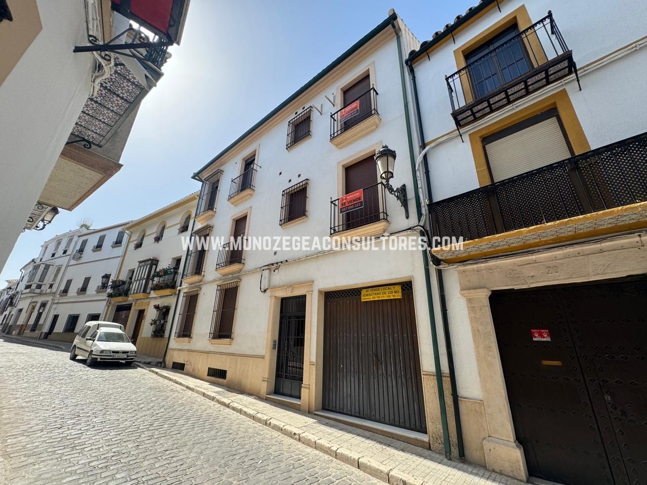 Piso en Calle Mesones, Baena, Córdoba de 80 m2