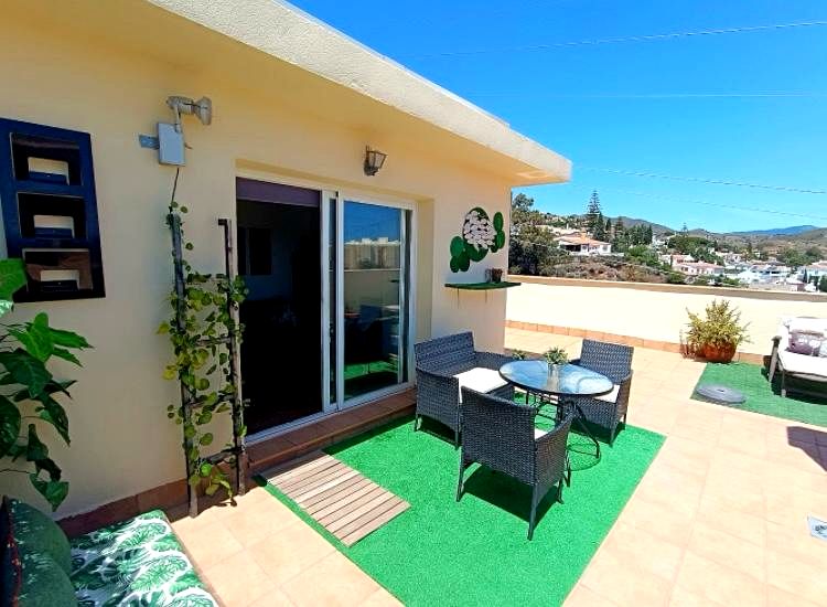 Piso en Calle Rosa García Ascot, Málaga, Málaga de 179 m2