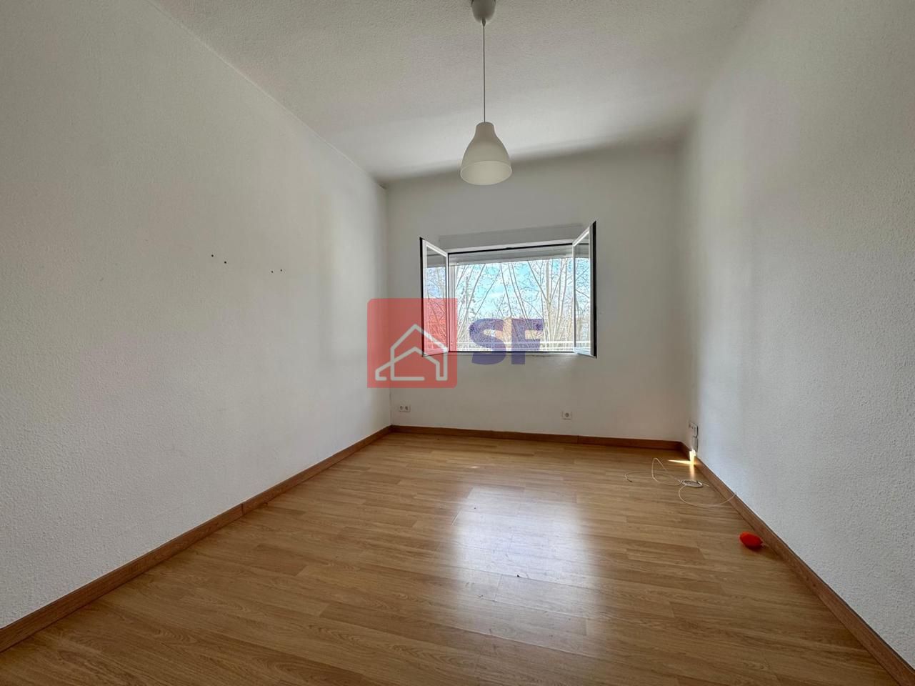 Piso en Paseo de la Florida, Madrid, Madrid de 59 m2