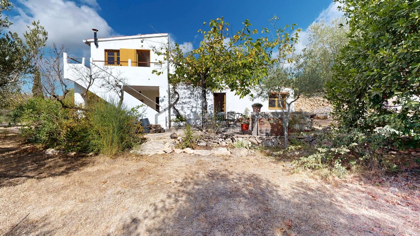 Casa rústica en coll de l'alba, tortosa, tarragona de 106 m2