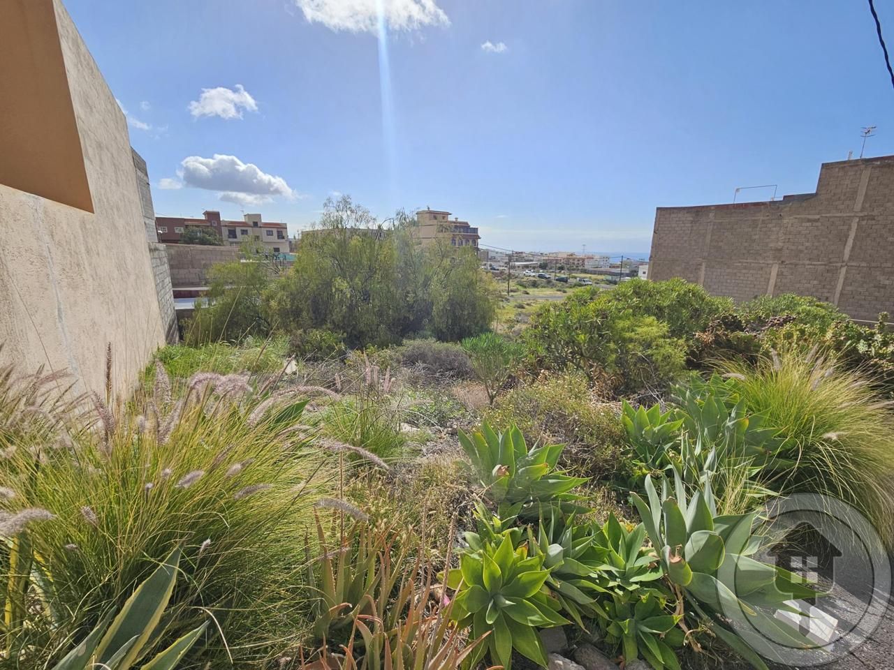 Terreno en Calle Azahar, San Isidro, Santa Cruz de Tenerife de 256 m2