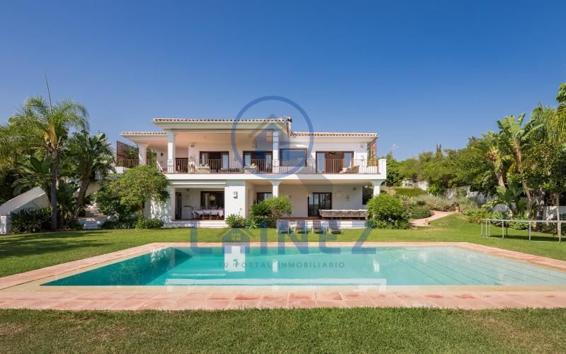 Casa / chalet en Marbella, Málaga de 1779 m2
