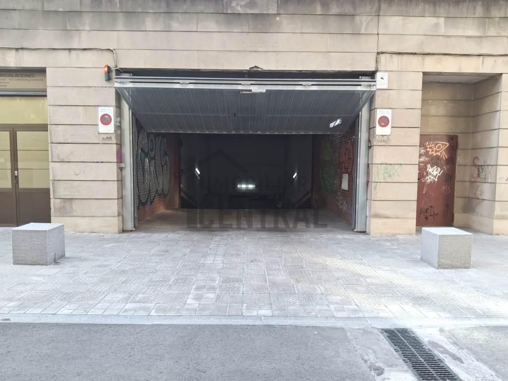Parking in Calle Jon Arrospide Kalea, Bilbao, Vizcaya of 12 m2