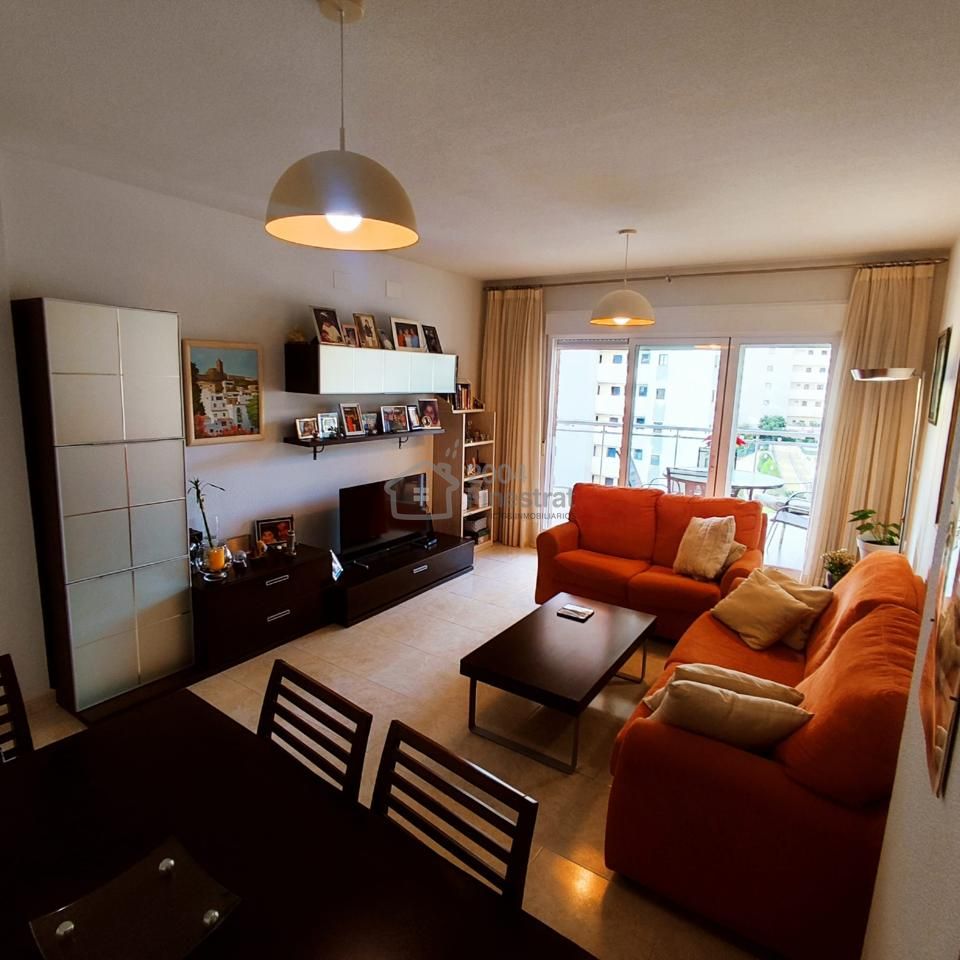 Piso en Avinguda Mestral, Benidorm, Alicante de 96 m2