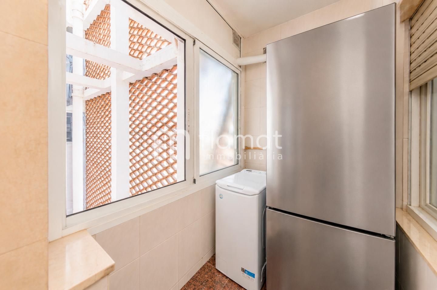 pisos en barcelona · avinguda-de-sant-ramon-nonat-08028 200000€