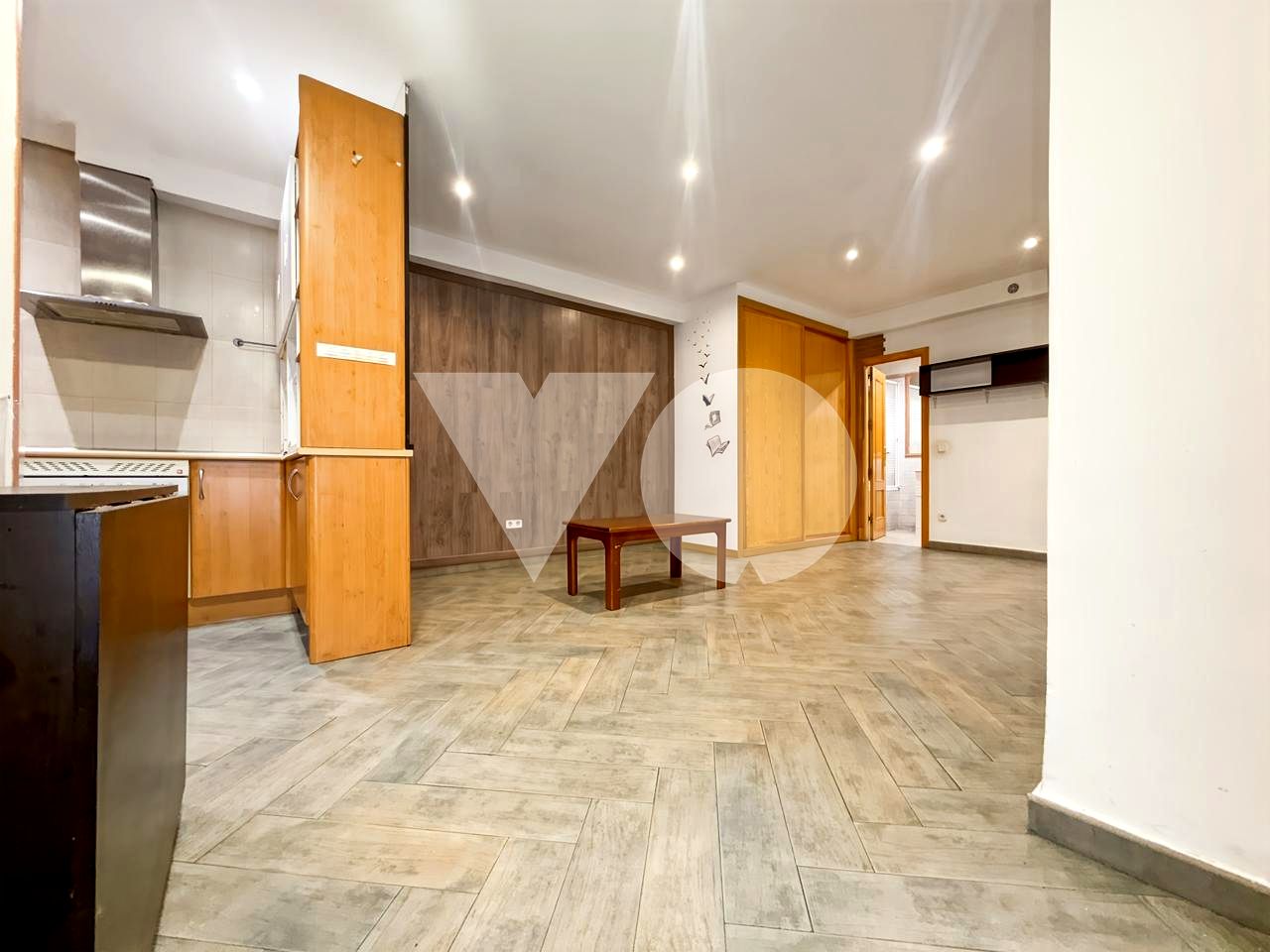 Local-vivienda en venta, Concepción, Ciudad Lineal, Madrid