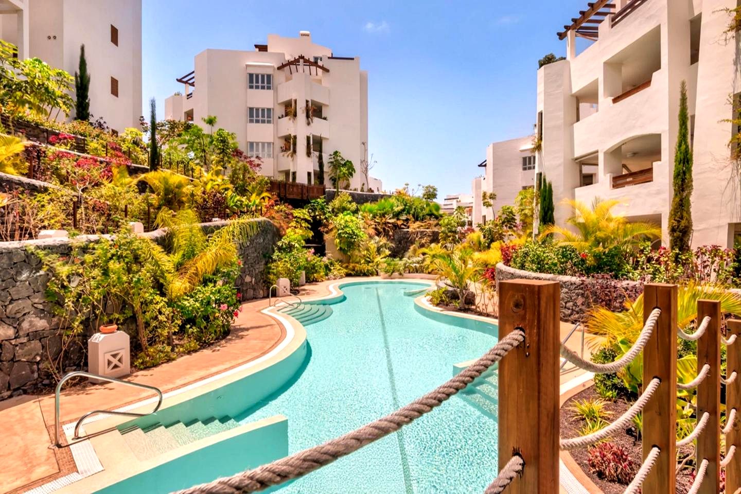 Piso en Calle los Falcones, Palm-Mar, Santa Cruz de Tenerife de 105 m2