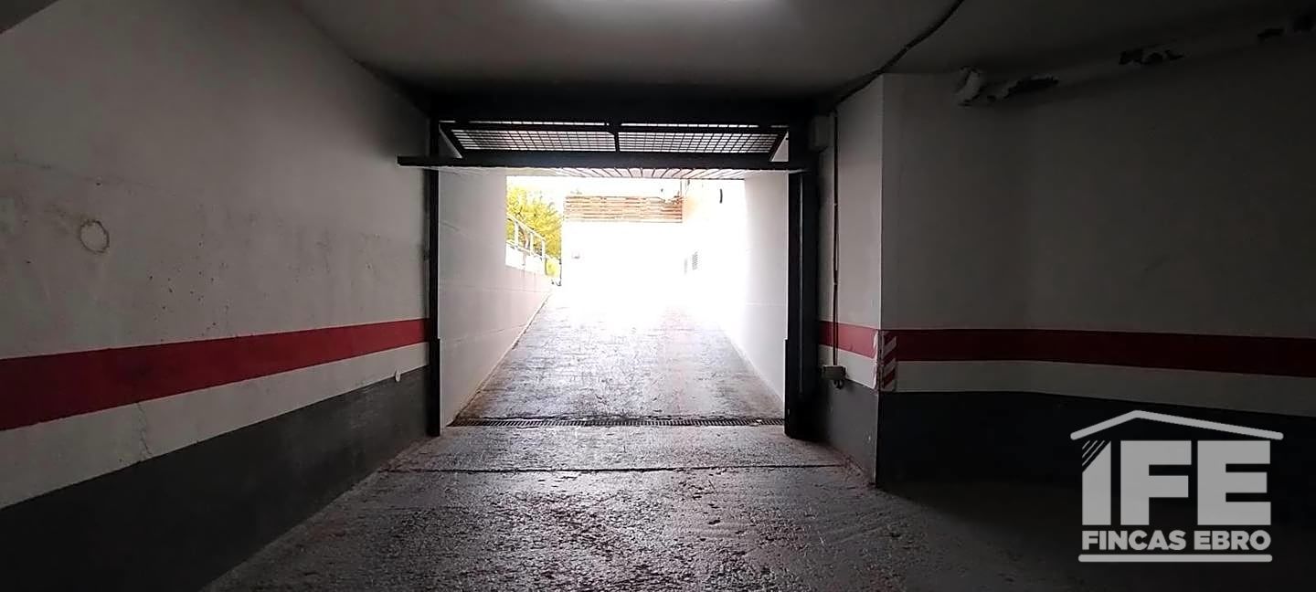 parking en alagon · avenida-de-zaragoza-50630 7000€