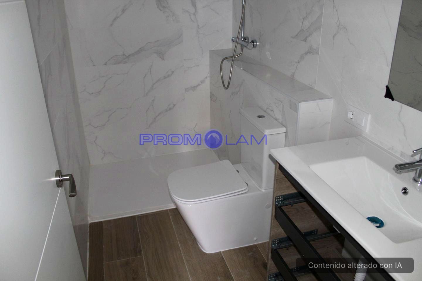 pisos en sevilla · calle-la-moraleja-41020 159000€